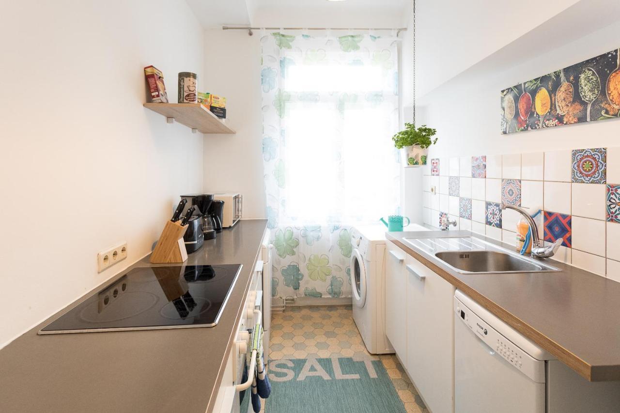 Apartmán French Balcony - 45M² - Szeneviertel Vídeň Exteriér fotografie